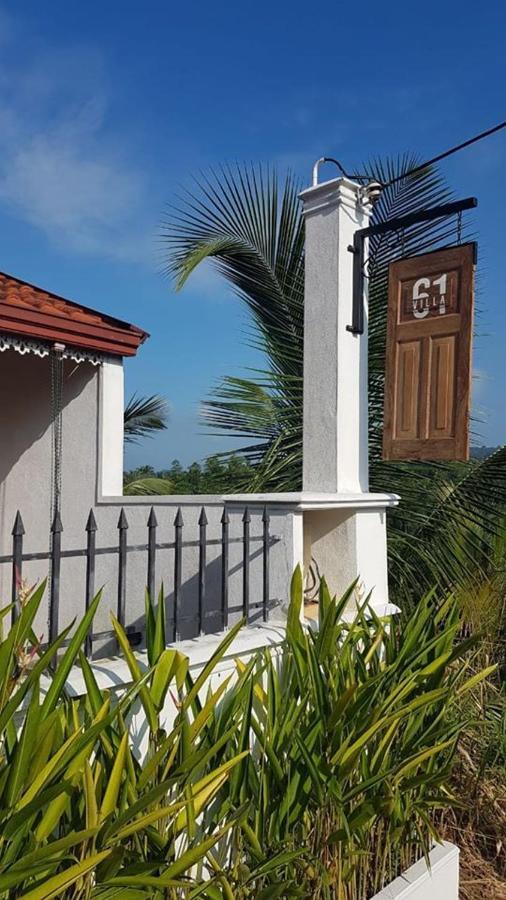 Villa 61 Ambepussa Exterior photo